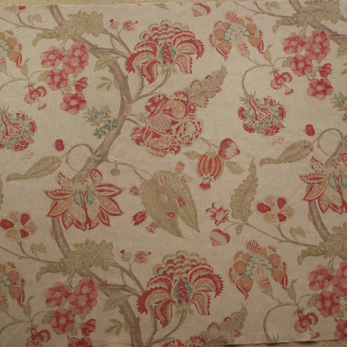 Acquitaine Fabrics Indienne Trail Rosso