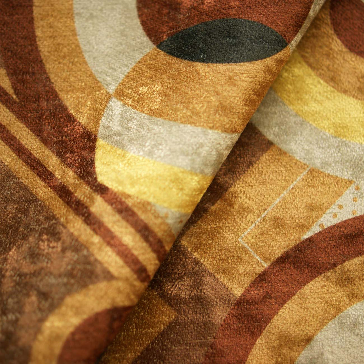 Deco Eclectic Deco Geometrique Velvet